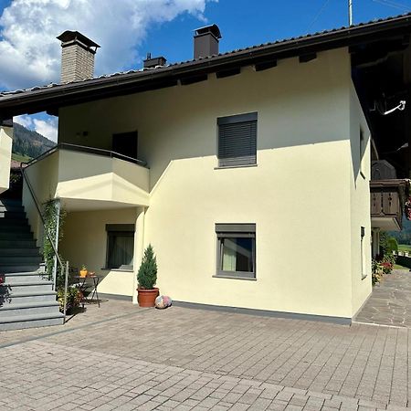 Ferienwohnung Fam Alfons Geiler Heinfels Exteriör bild