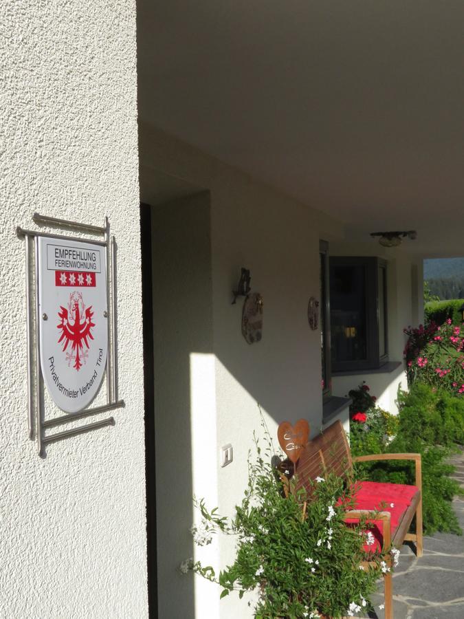 Ferienwohnung Fam Alfons Geiler Heinfels Exteriör bild
